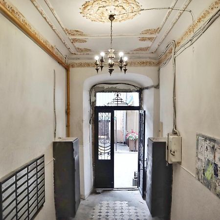Вул Вірменська 14 Апартаменти Lviv Exterior photo